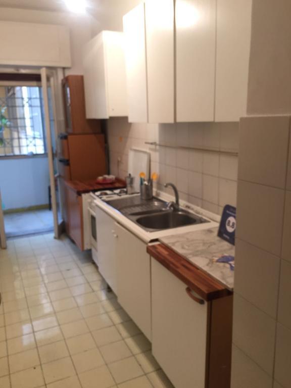 Appartamento Monolocale In Gradoni Di Chiaia Napoli